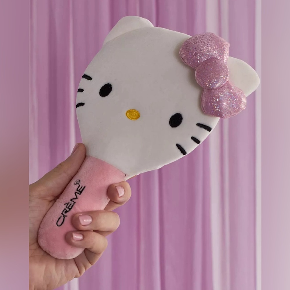 The Crème Shop Hello Kitty Plush Portable Mirror - In Box